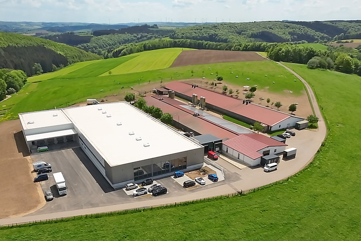Luftaufnahme - Geflügelhof Lehnertz Eifel Luftaufnahme - Geflügelhof Lehnertz Eifel